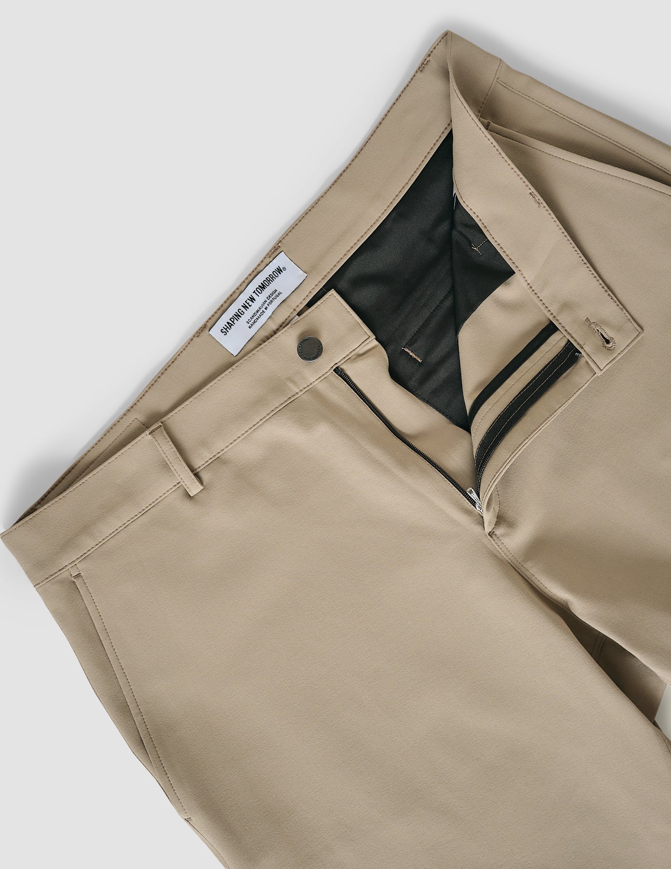Essential Shorts Khaki